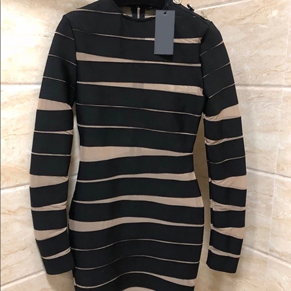 2020 New trendy mesh splicing buttons Design Dress - Picture 7 of 7